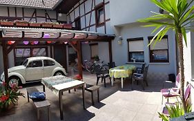 Gästezimmer&Ferienwohnung Thon